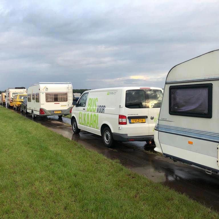 Hoe onze bedrijfsbus het festival van Peter redde