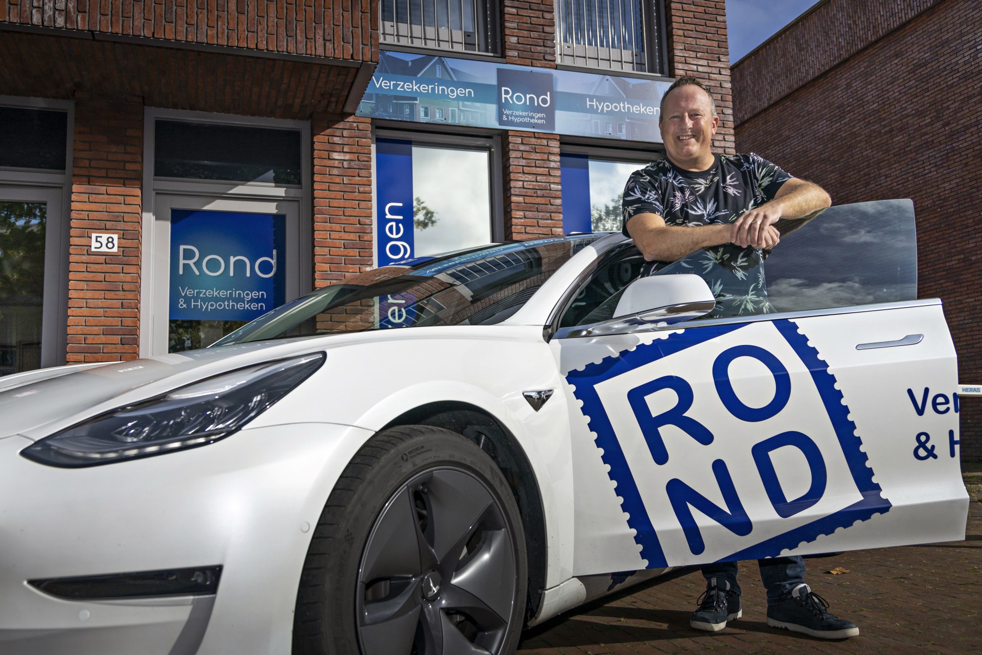 De elektrische auto van Tony de Jong: 