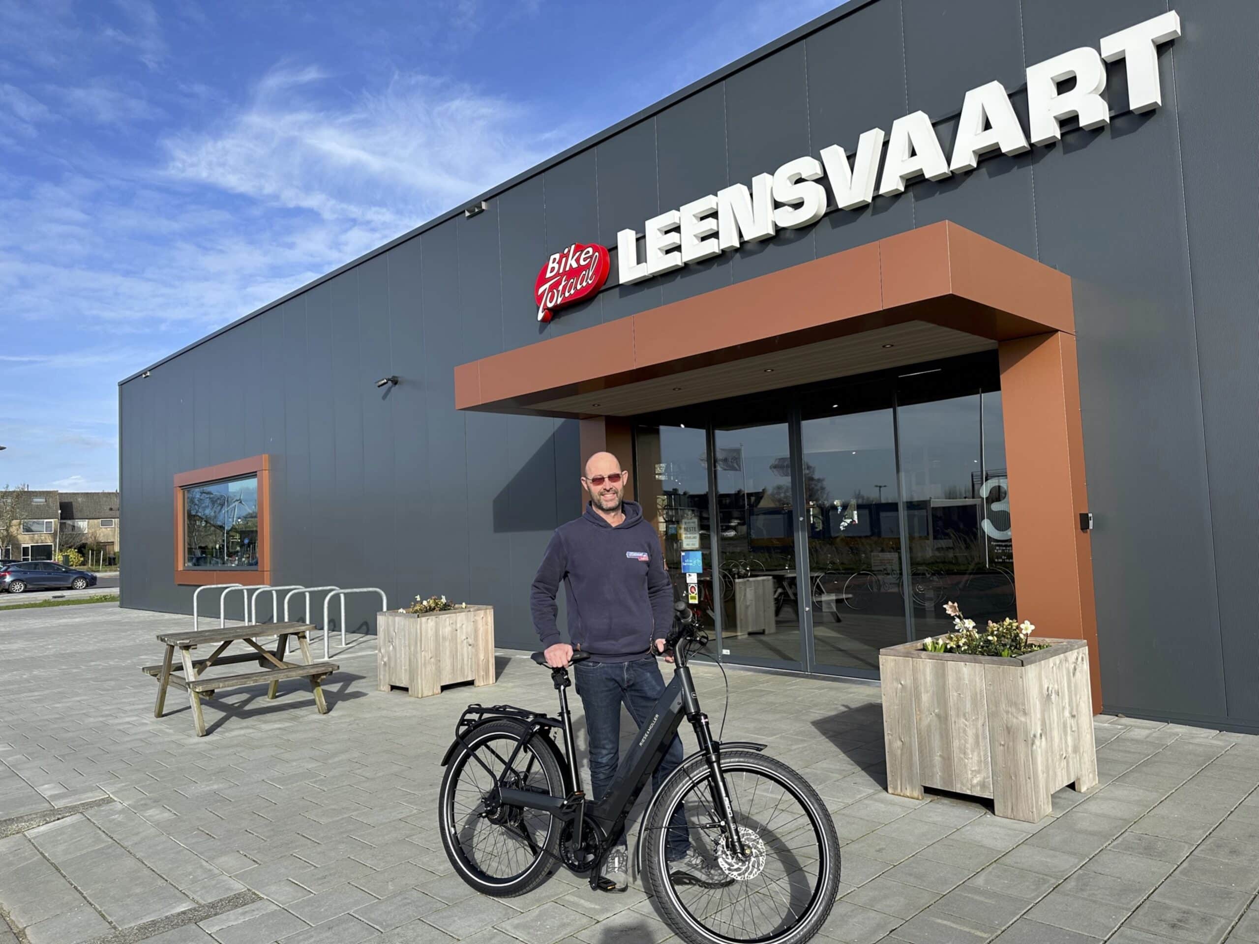Foto Leensvaart liggend